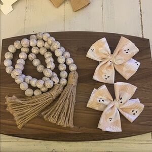 Charming Beige ghost Bow Set
